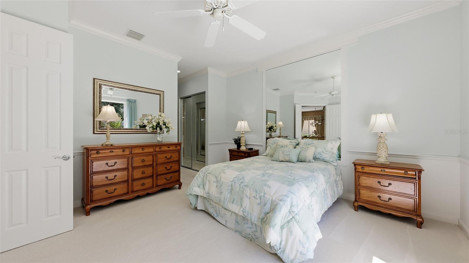 VILLAGEWALK - Residential