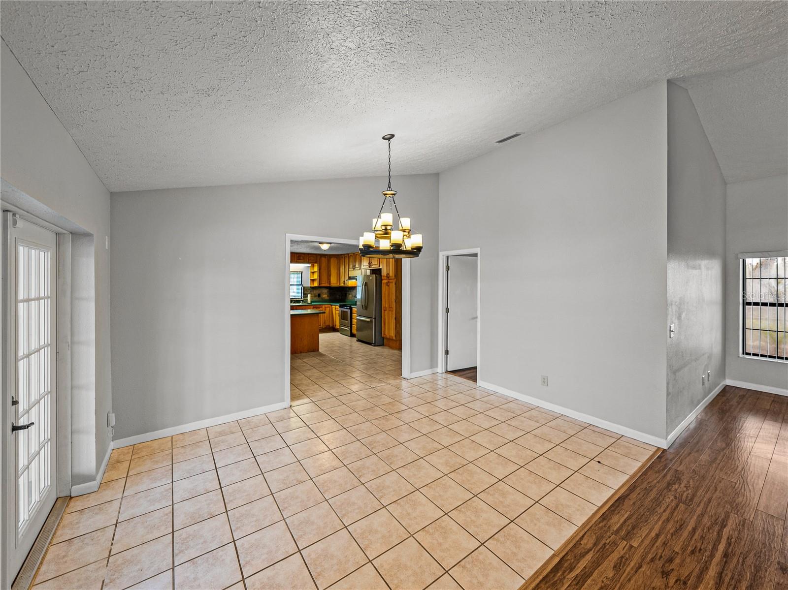 HANCOCK LAKE - Residential
