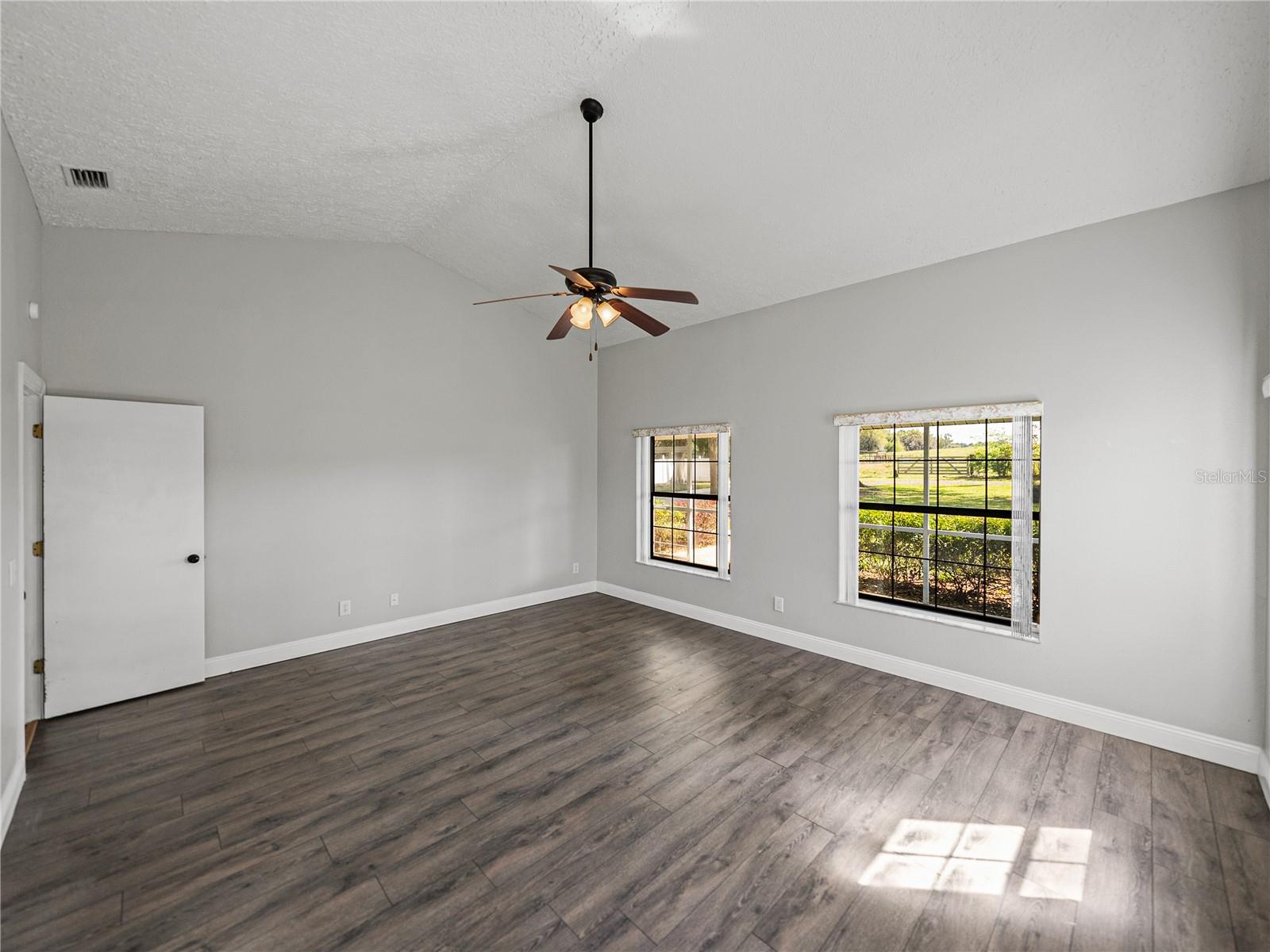 HANCOCK LAKE - Residential