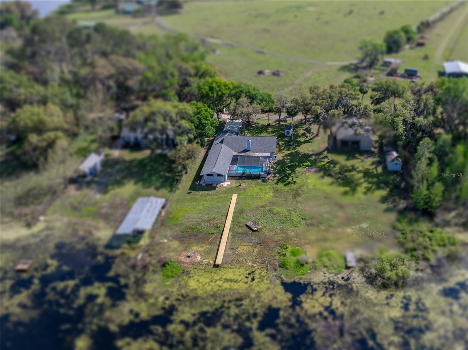 HANCOCK LAKE - Residential