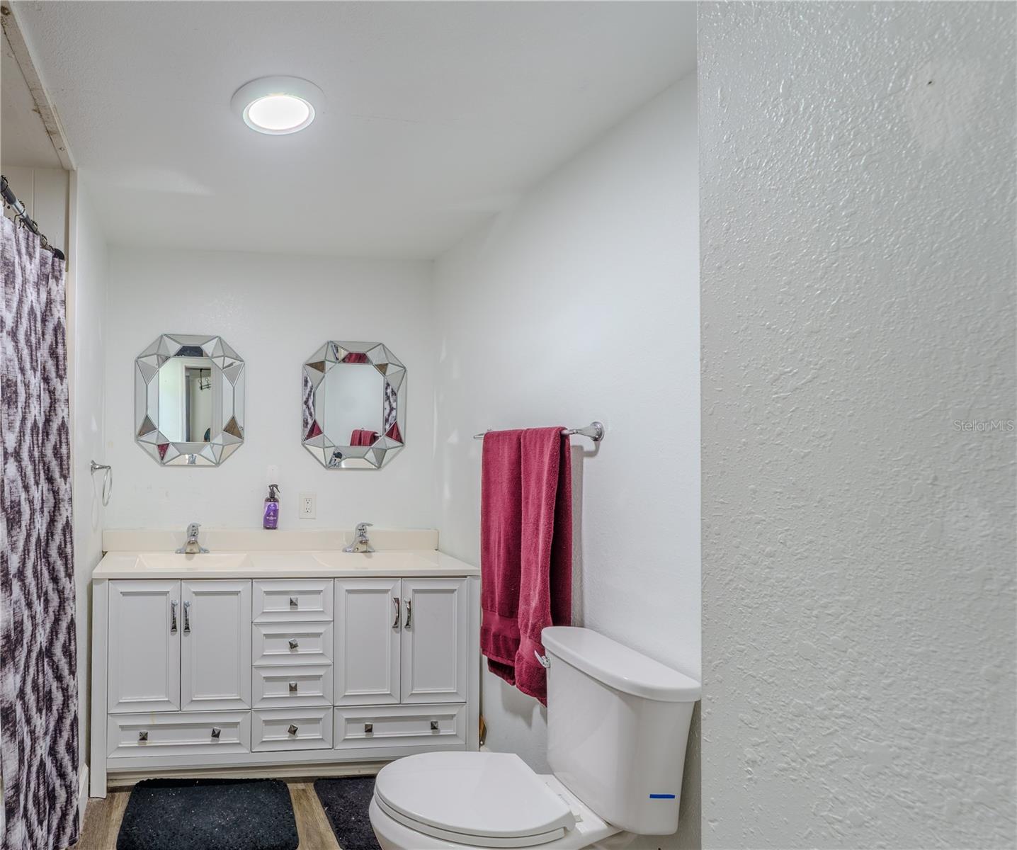 GLENGARRY PARK - Residential