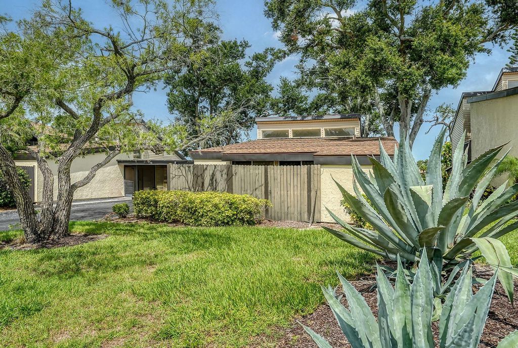 Photo of 718 White Pine Tree Road #80, Venice, FL 34285 (MLS # A4656996)