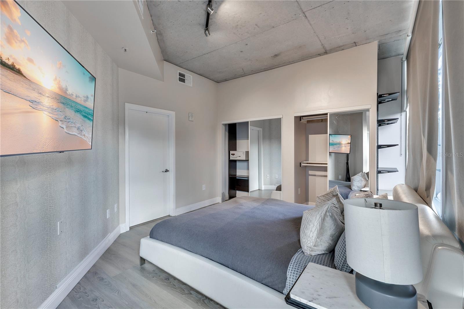 JACKSON - Residential