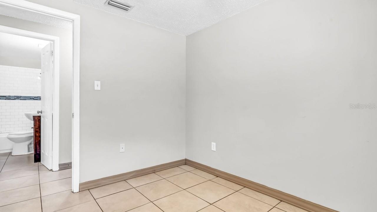 HIGHLAND PINES REV - Residential