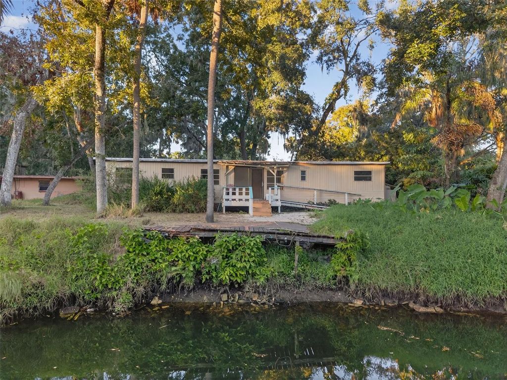 Photo of 6350 Lost Trail, Holiday, FL 34690 (MLS # W7881057)