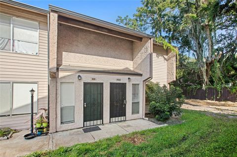 Photo of 3900 Coronation Court #404, Orlando, FL 32839 (MLS # O6340790)