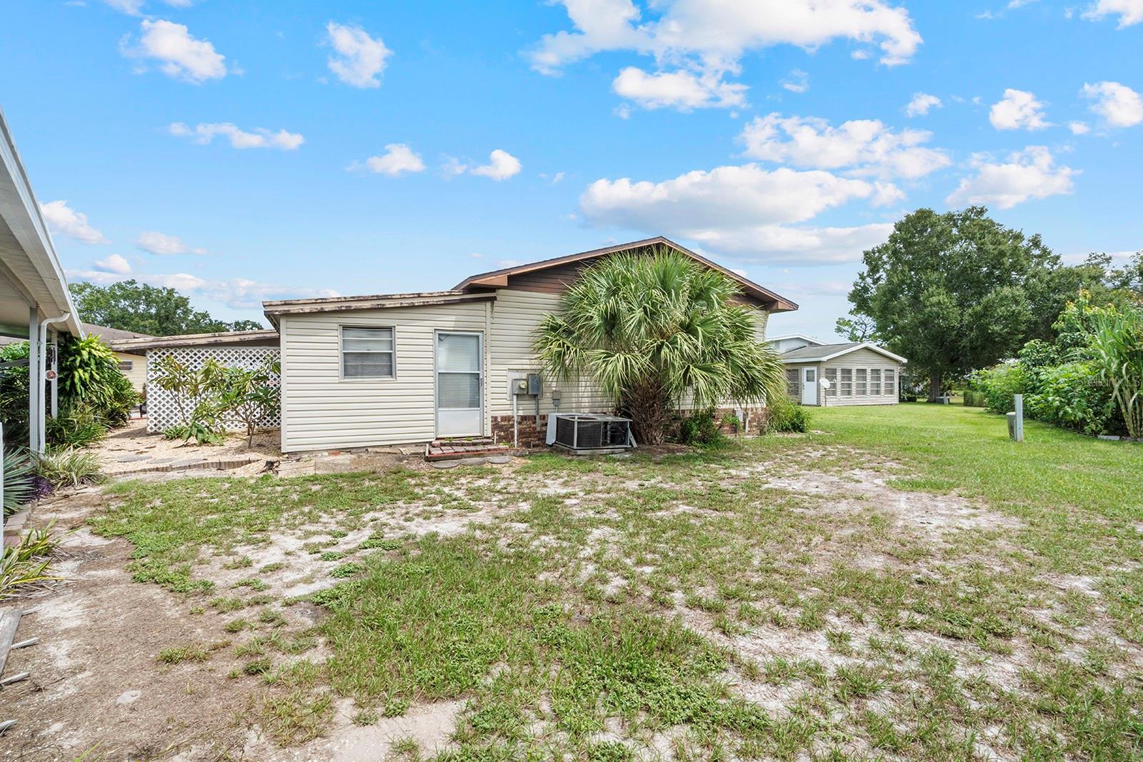SUN-AIR COUNTRY CLUB - Residential
