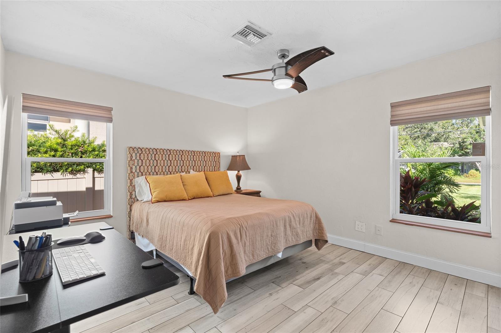 HARBOR VIEW 1 - Residential