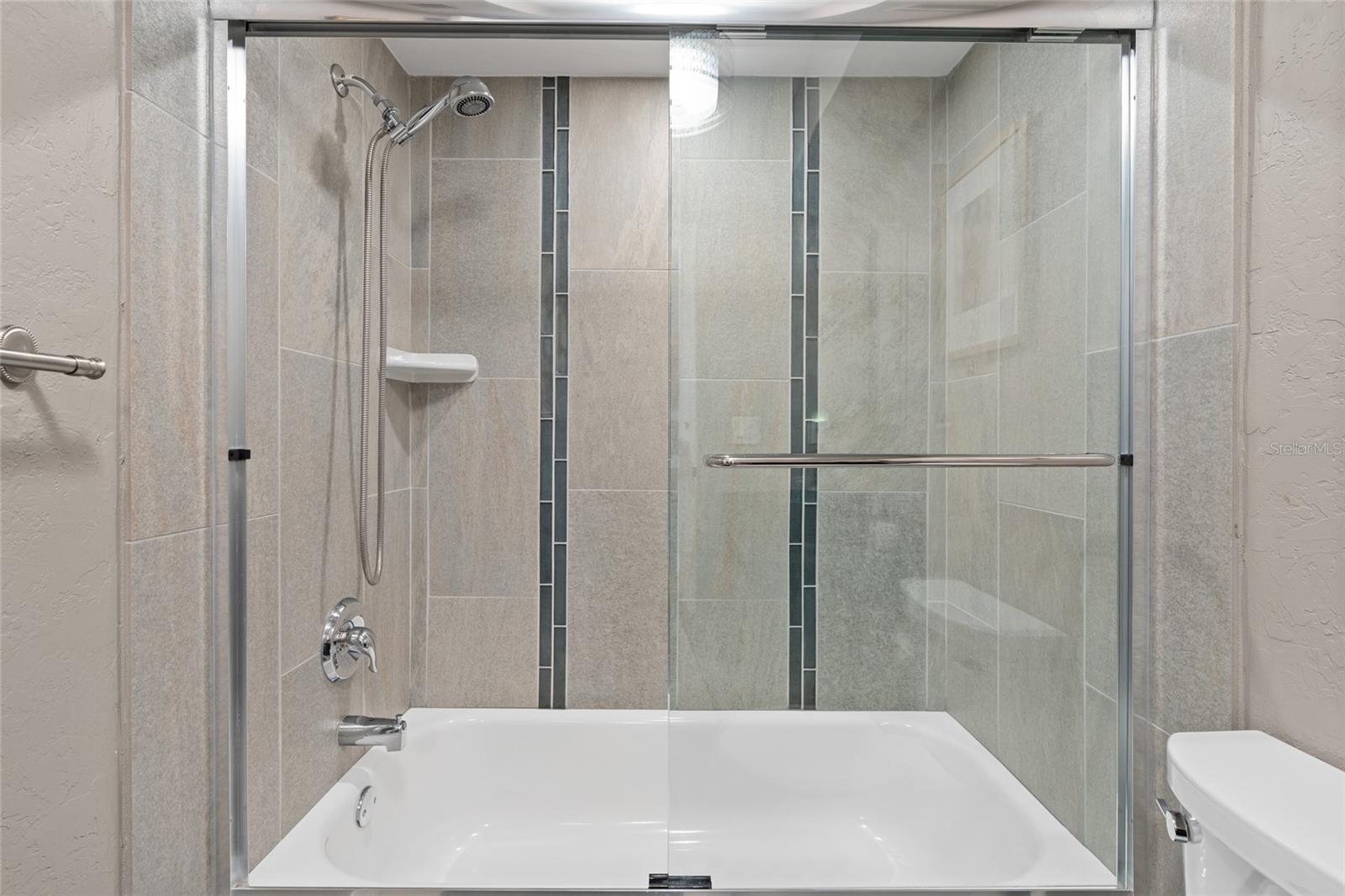 HARBOR VIEW 1 - Residential