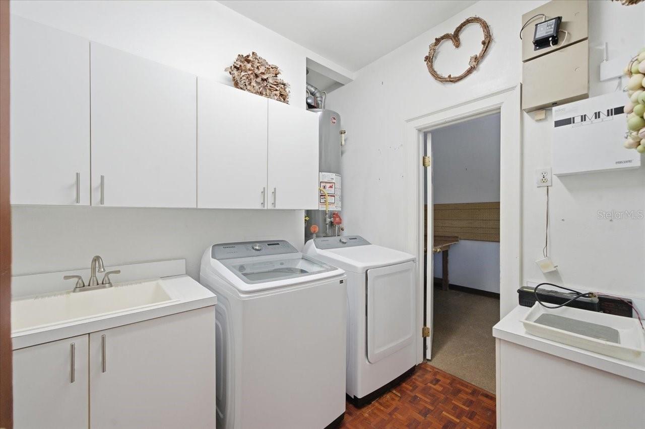 HOWELL PARK SUB - Residential