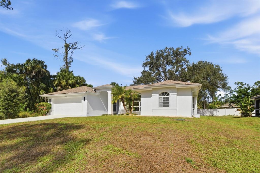 Photo of 18174 Dickens Avenue, Port Charlotte, FL 33954 (MLS # C7517517)