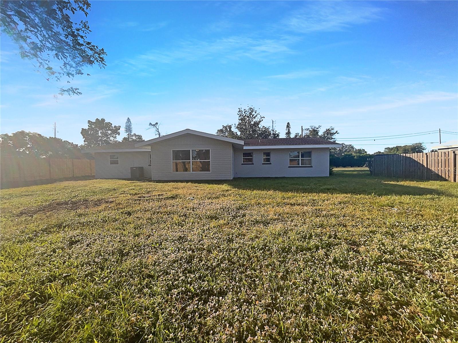 ACREAGE - Residential