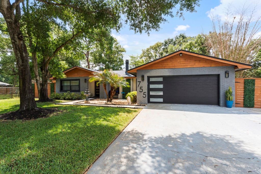 Photo of 755 Woodside Road, Maitland, FL 32751 (MLS # O6402797)