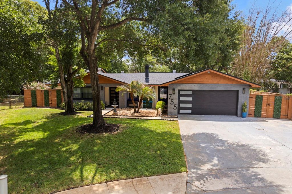 Photo of 755 Woodside Road, Maitland, FL 32751 (MLS # O6402797)
