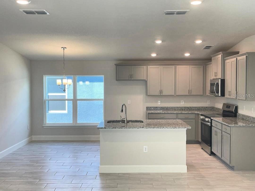 HIGHLAND HILLS - Residential