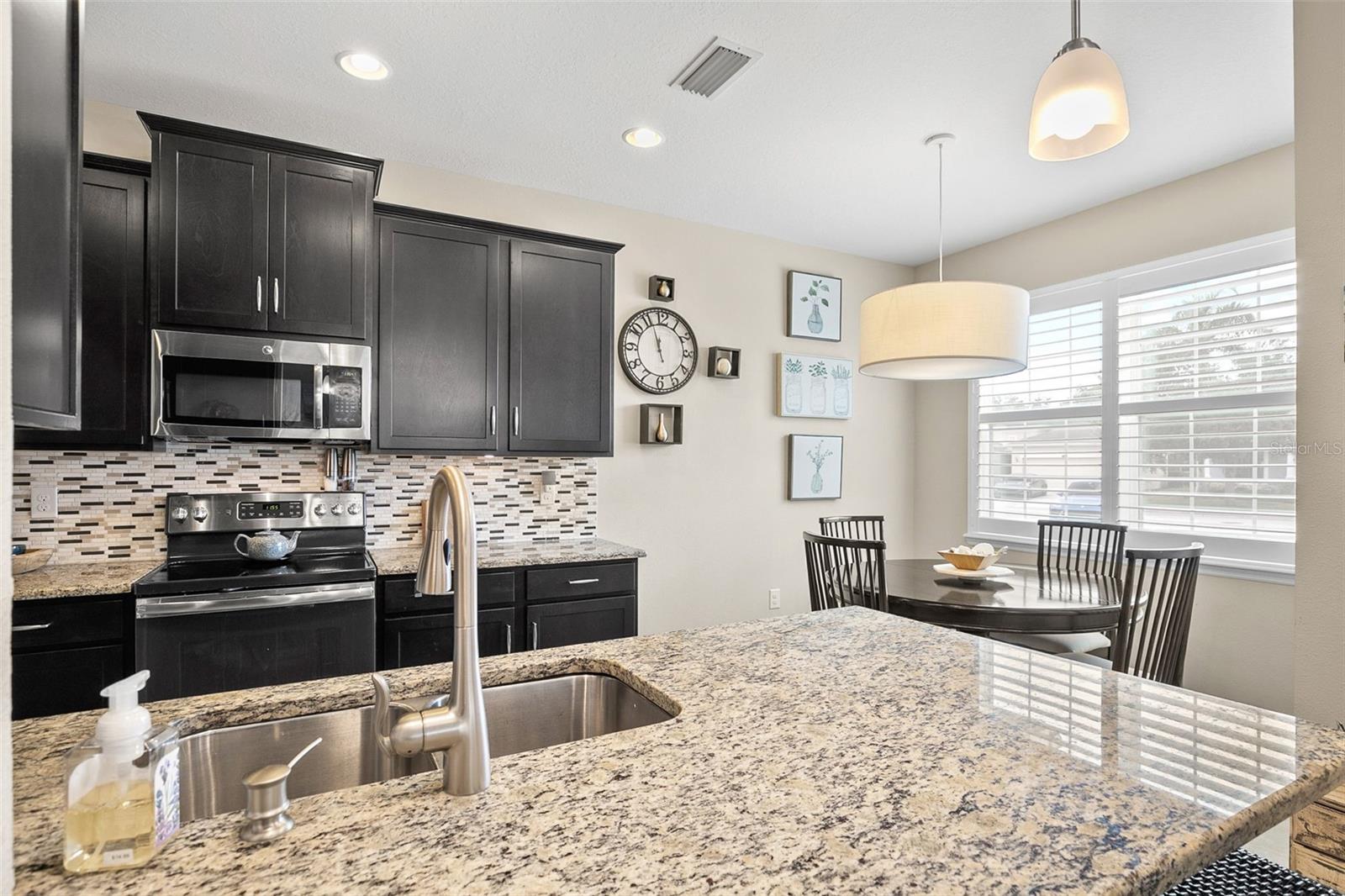 PALMER OAKS PH 1 & 2 - Residential