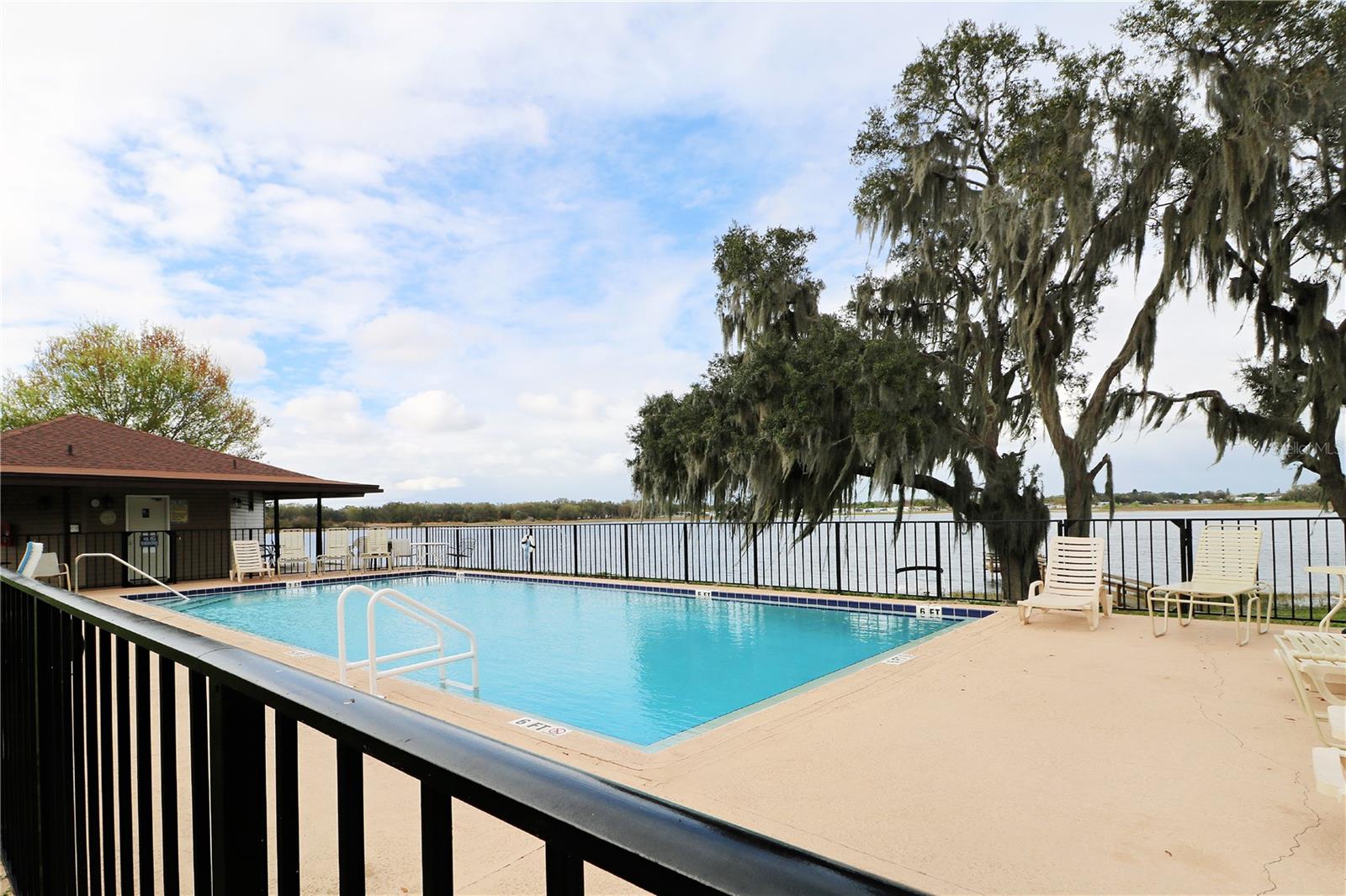 SOUTH SHORE RESORT AN RV CONDO - Land