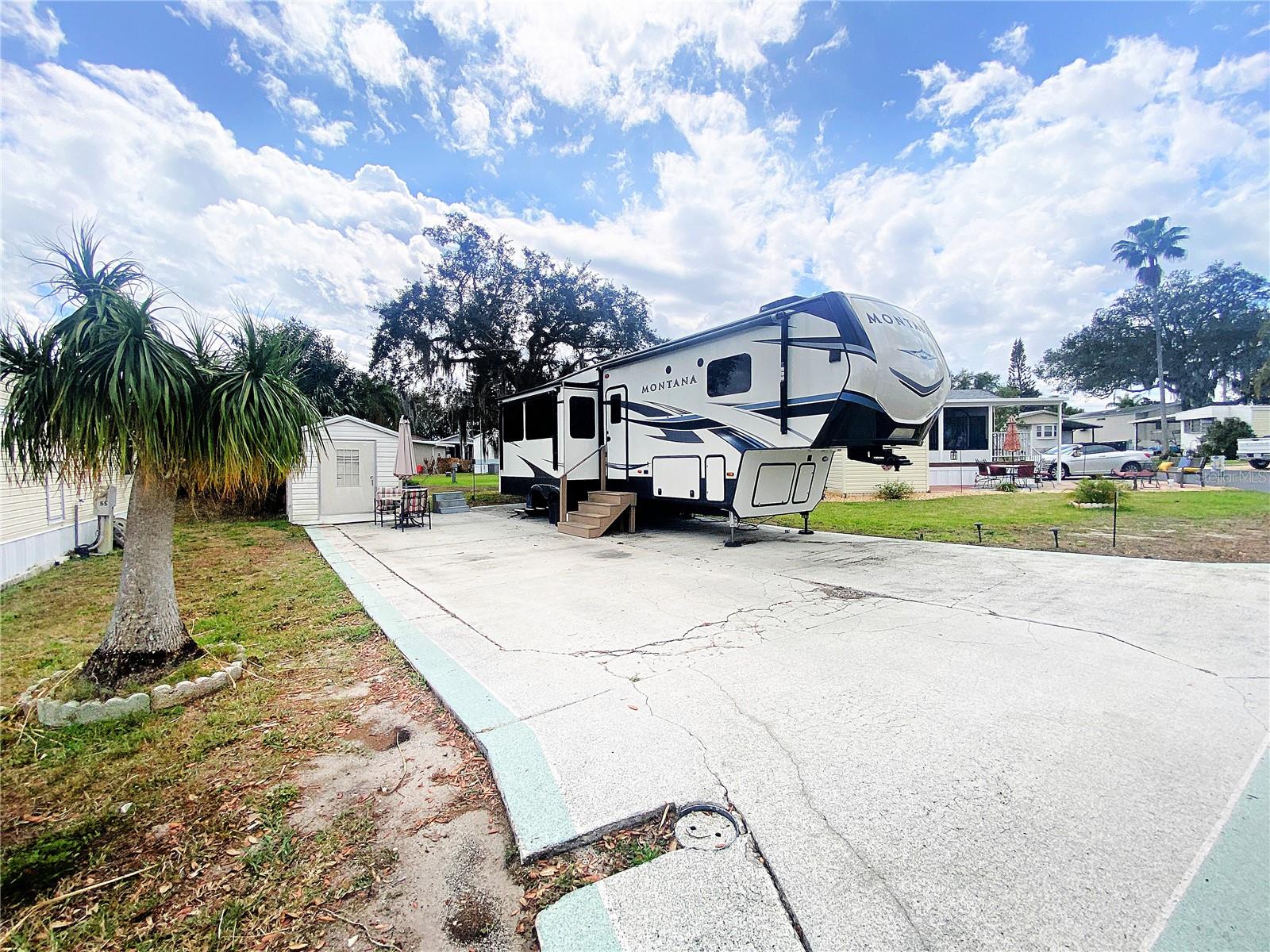 SOUTH SHORE RESORT AN RV CONDO - Land