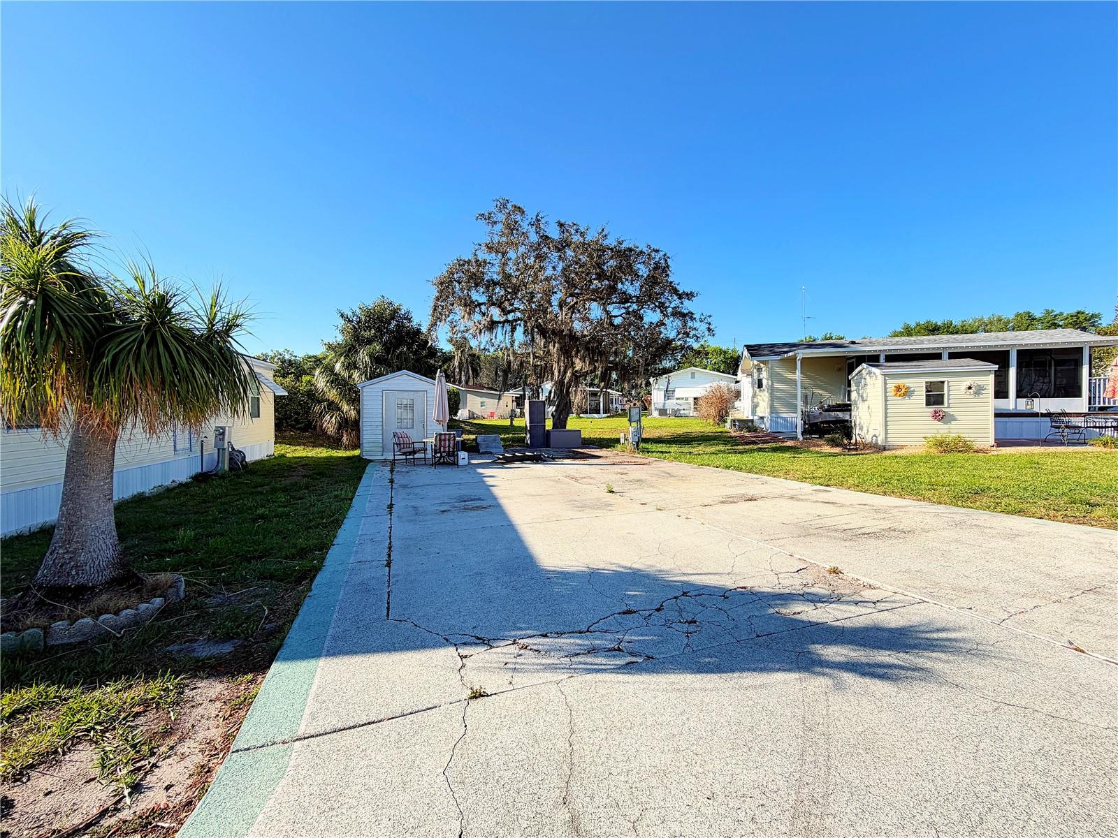 SOUTH SHORE RESORT AN RV CONDO - Land