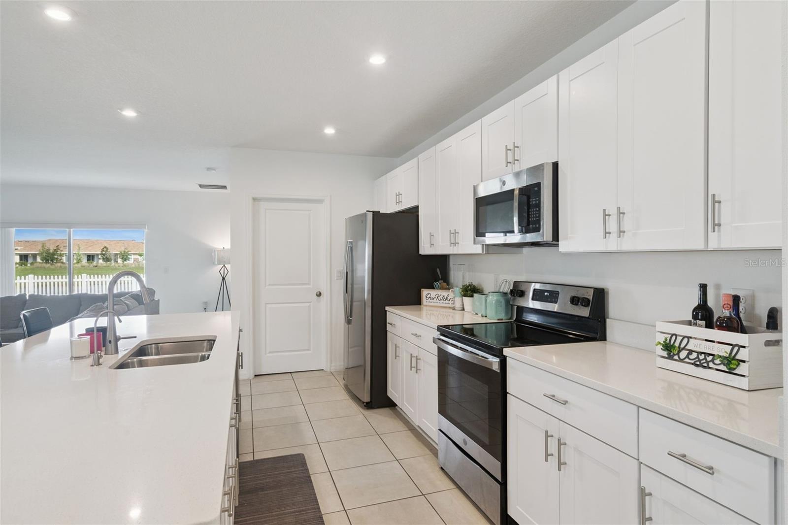 STEPPING STONE POD A PH 1 - Residential