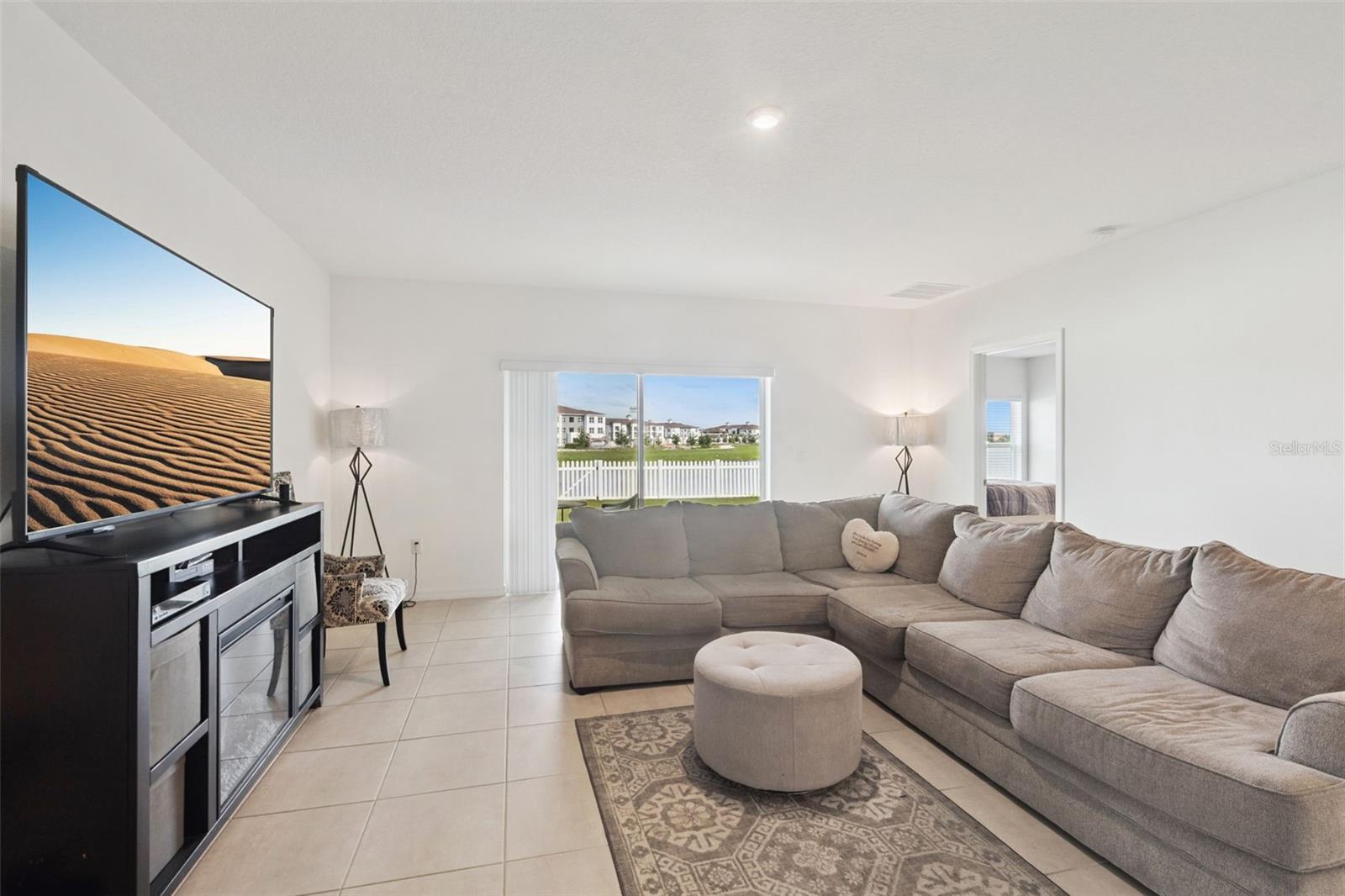 STEPPING STONE POD A PH 1 - Residential