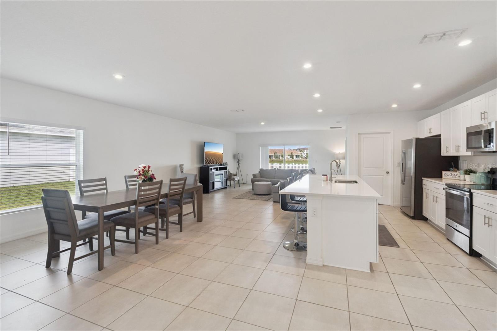 STEPPING STONE POD A PH 1 - Residential