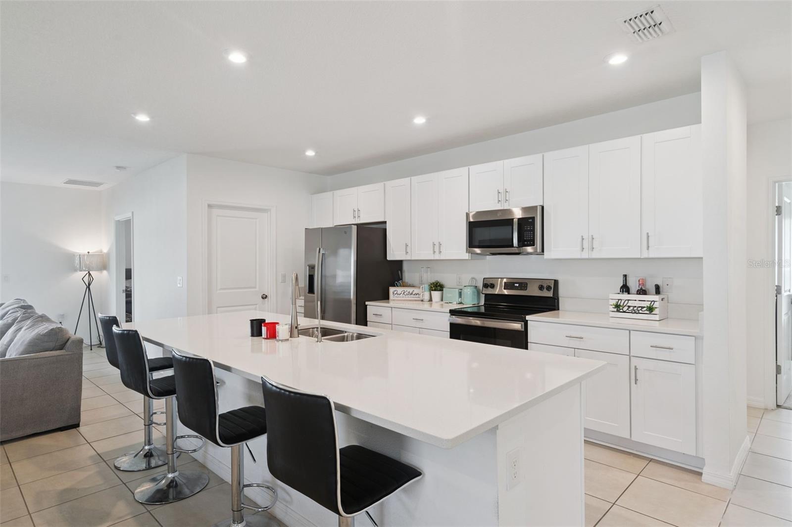 STEPPING STONE POD A PH 1 - Residential