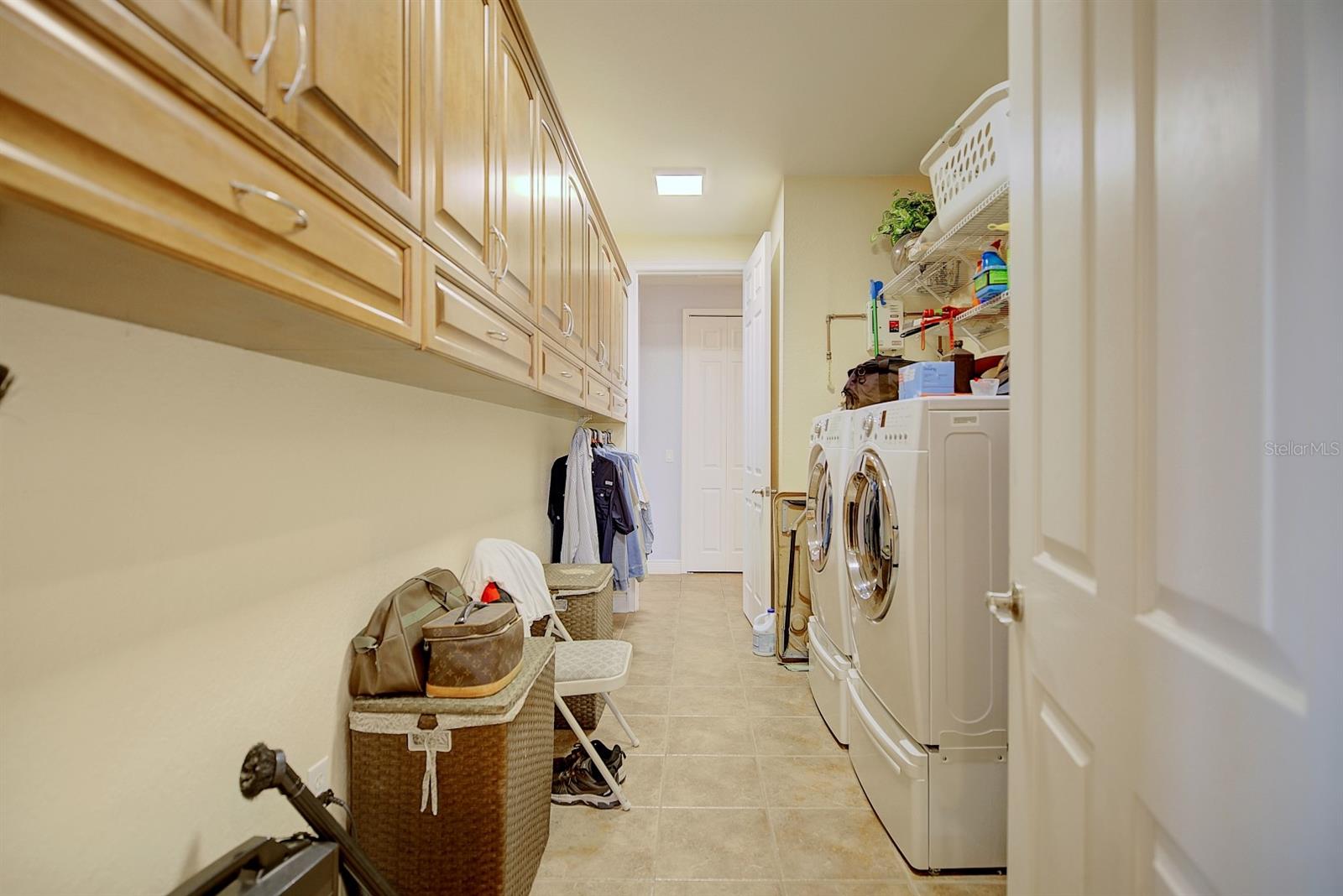 SANDY PINES ESTATES UNREC SUB - Residential