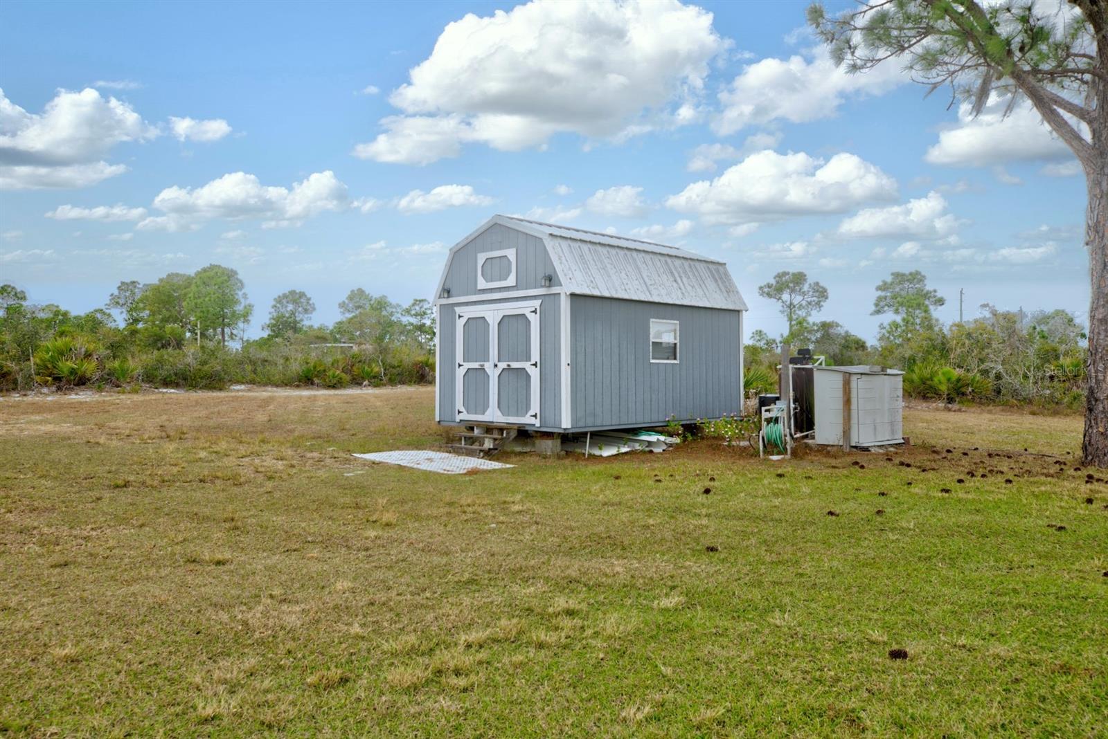 SANDY PINES ESTATES UNREC SUB - Residential