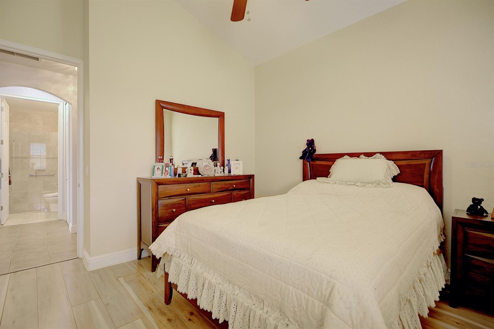 SANDY PINES ESTATES UNREC SUB - Residential