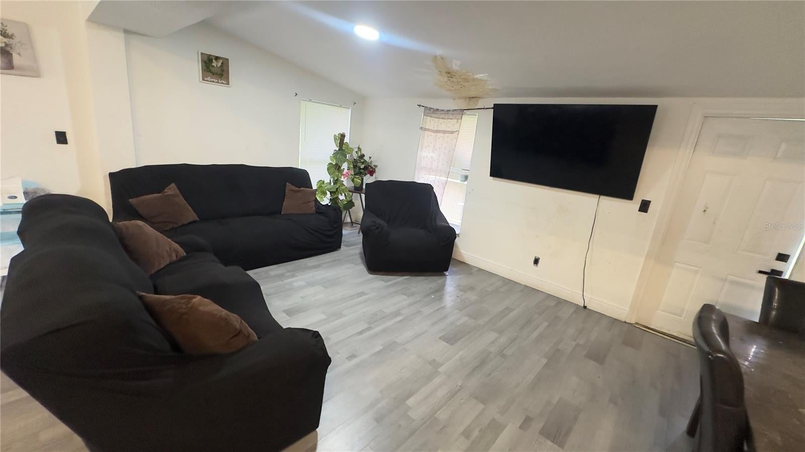 223 HOPE CIRCLE