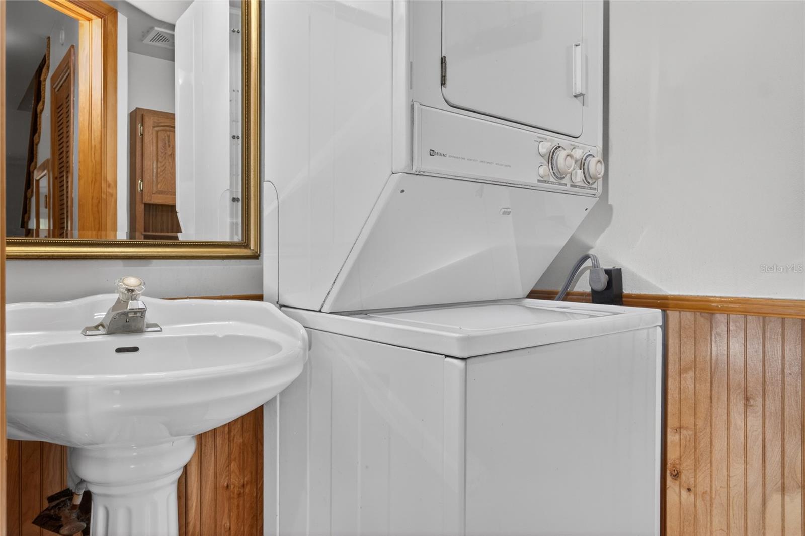 INDIAN RIVER PINES TWNHS - Residential