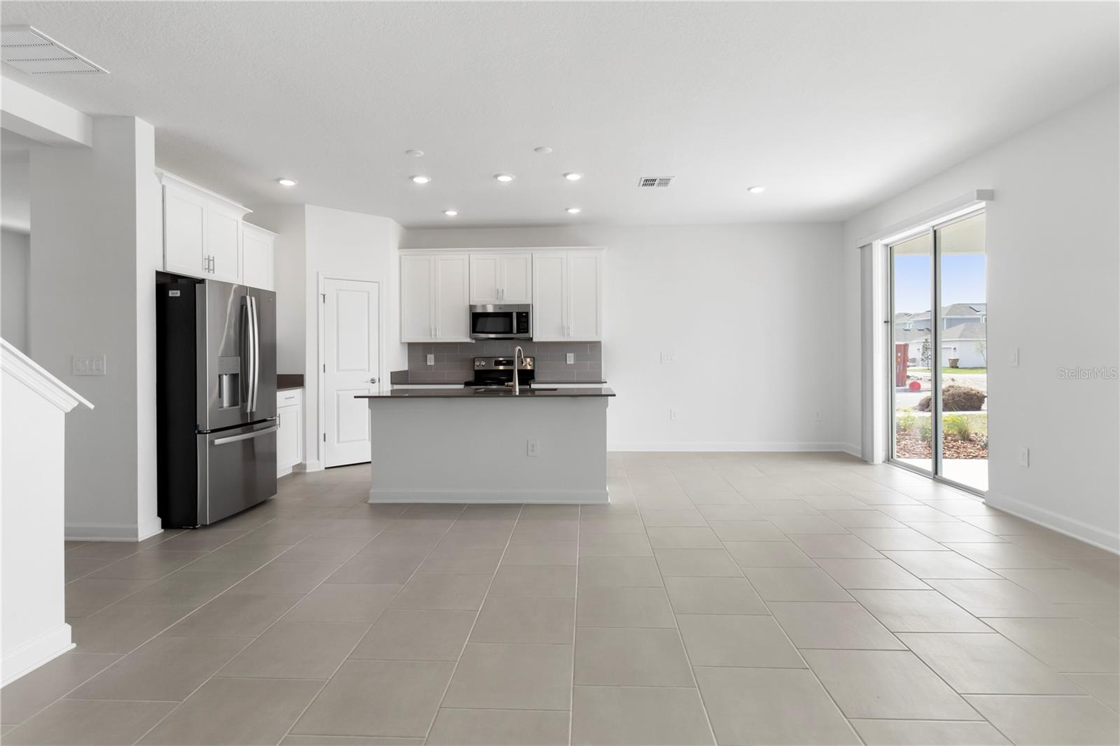 BRIDGEWALK PH 1B 2A & 2B - Residential Lease