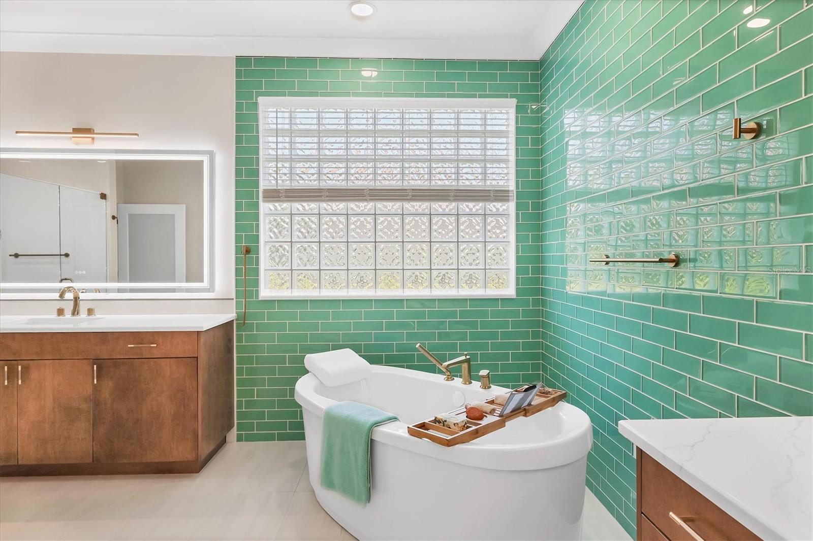 PRESTANCIA - Residential