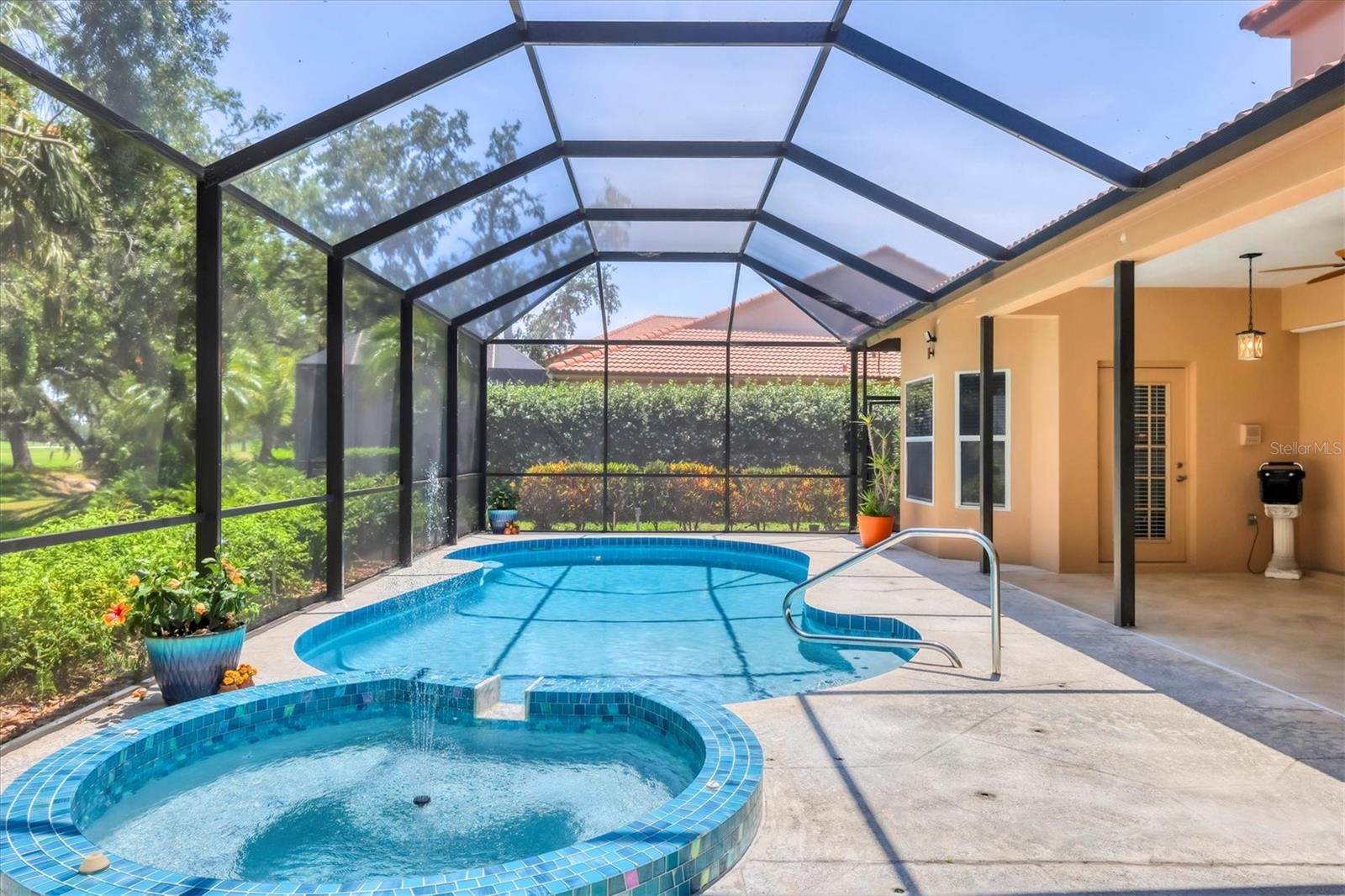 PRESTANCIA - Residential