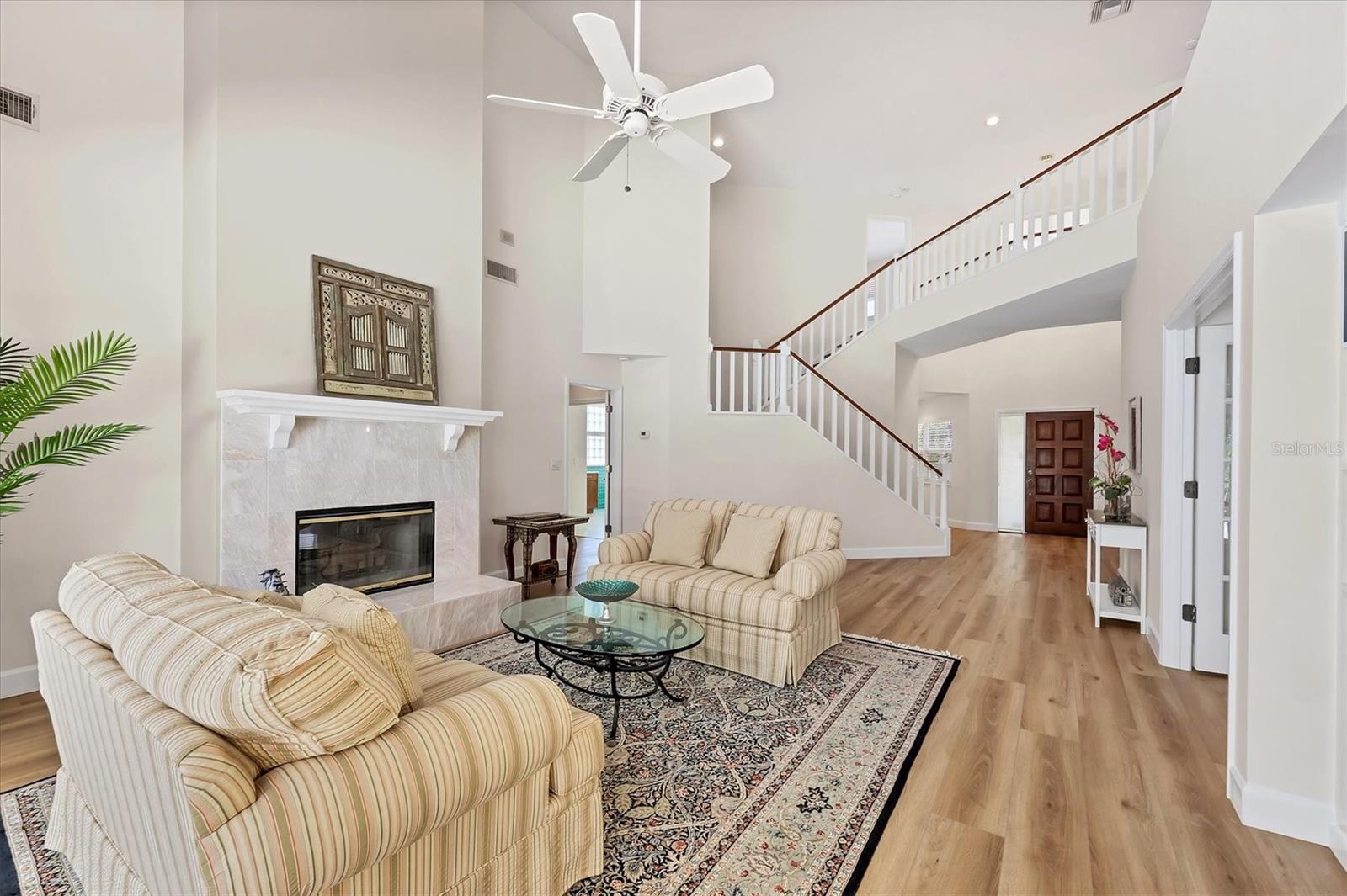 PRESTANCIA - Residential