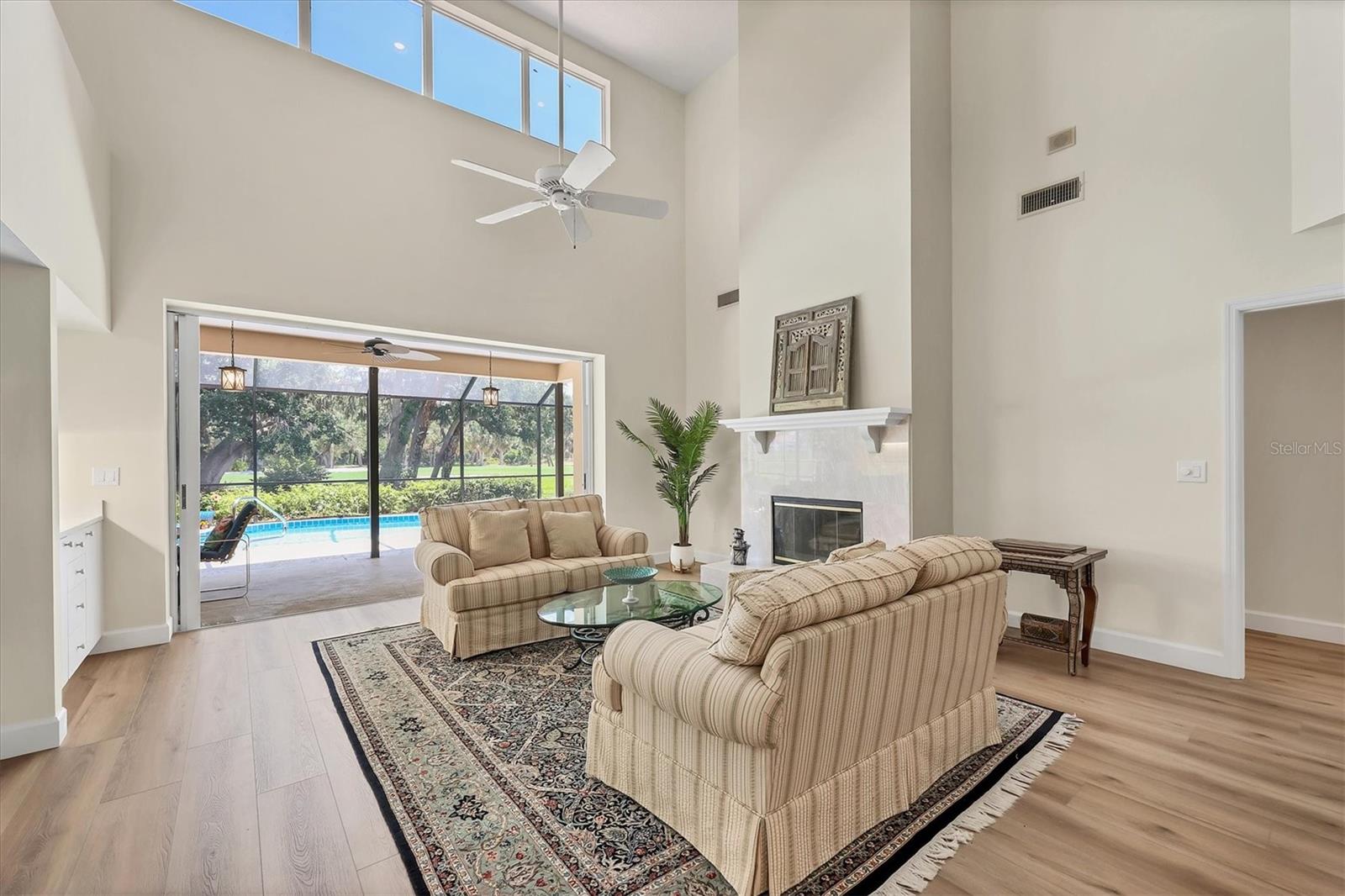 PRESTANCIA - Residential