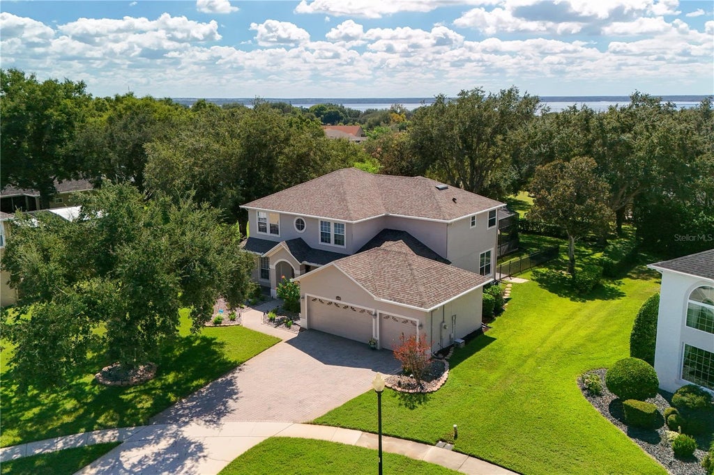 Photo of 4079 Greystone Drive, Clermont, FL 34711 (MLS # S5159058)