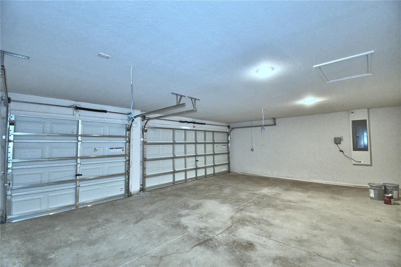 CADENCE CROSSING - Residential