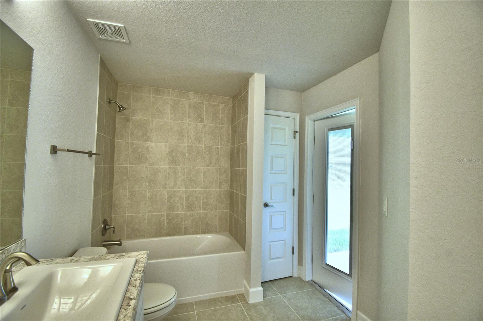 CADENCE CROSSING - Residential