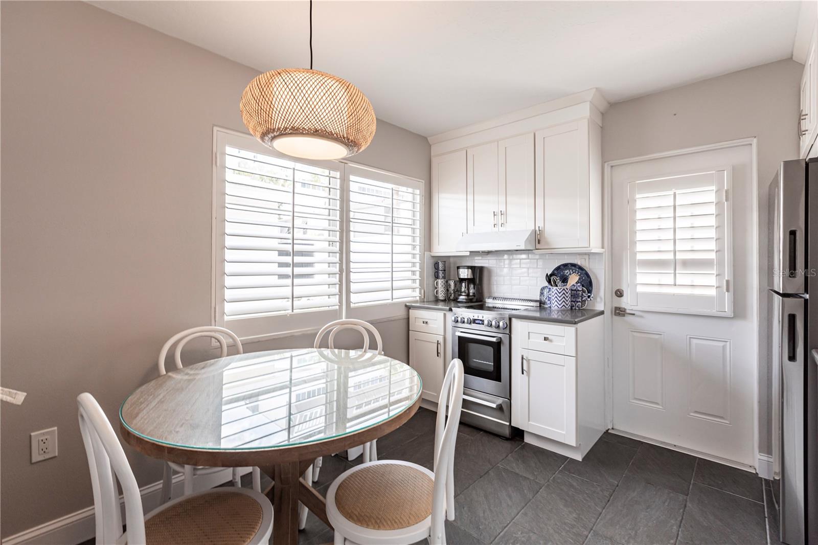 6020 MIDNIGHT PASS ROAD 31