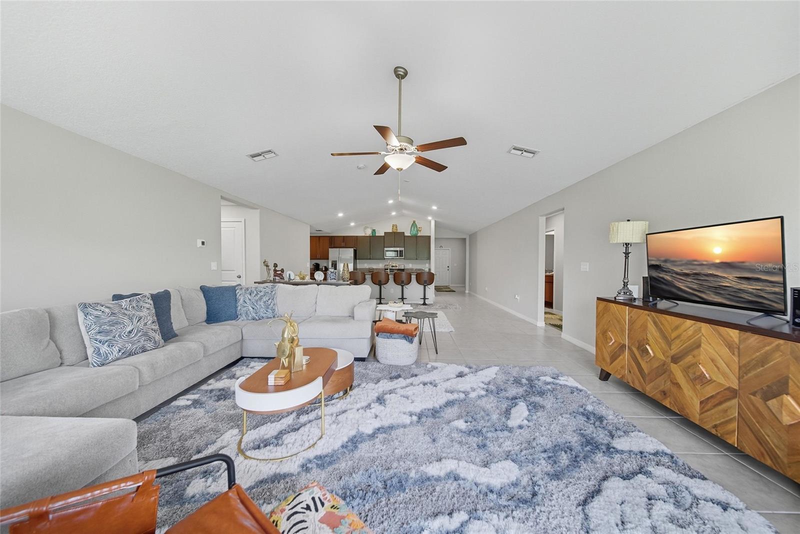 CREEK PRESERVE PH 2 3 & 4 - Residential Lease