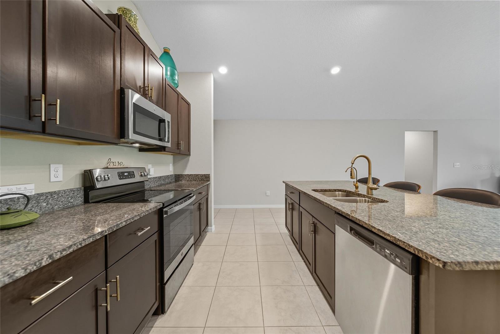 CREEK PRESERVE PH 2 3 & 4 - Residential Lease