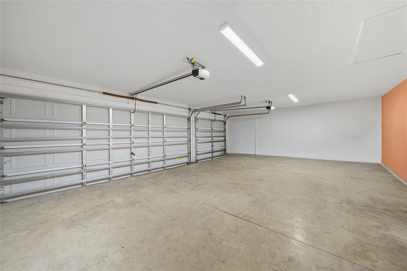 CREEK PRESERVE PH 2 3 & 4 - Residential Lease