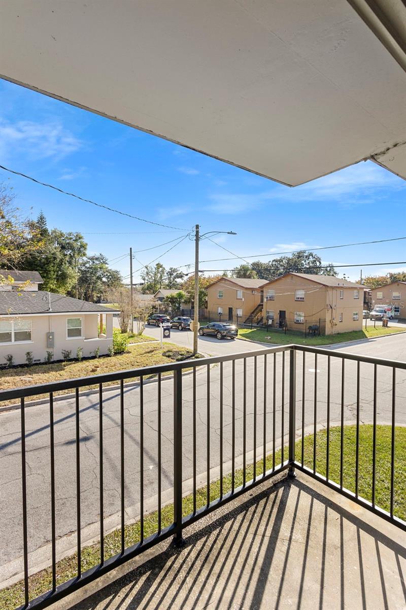 W E GORES ADD - Residential Lease