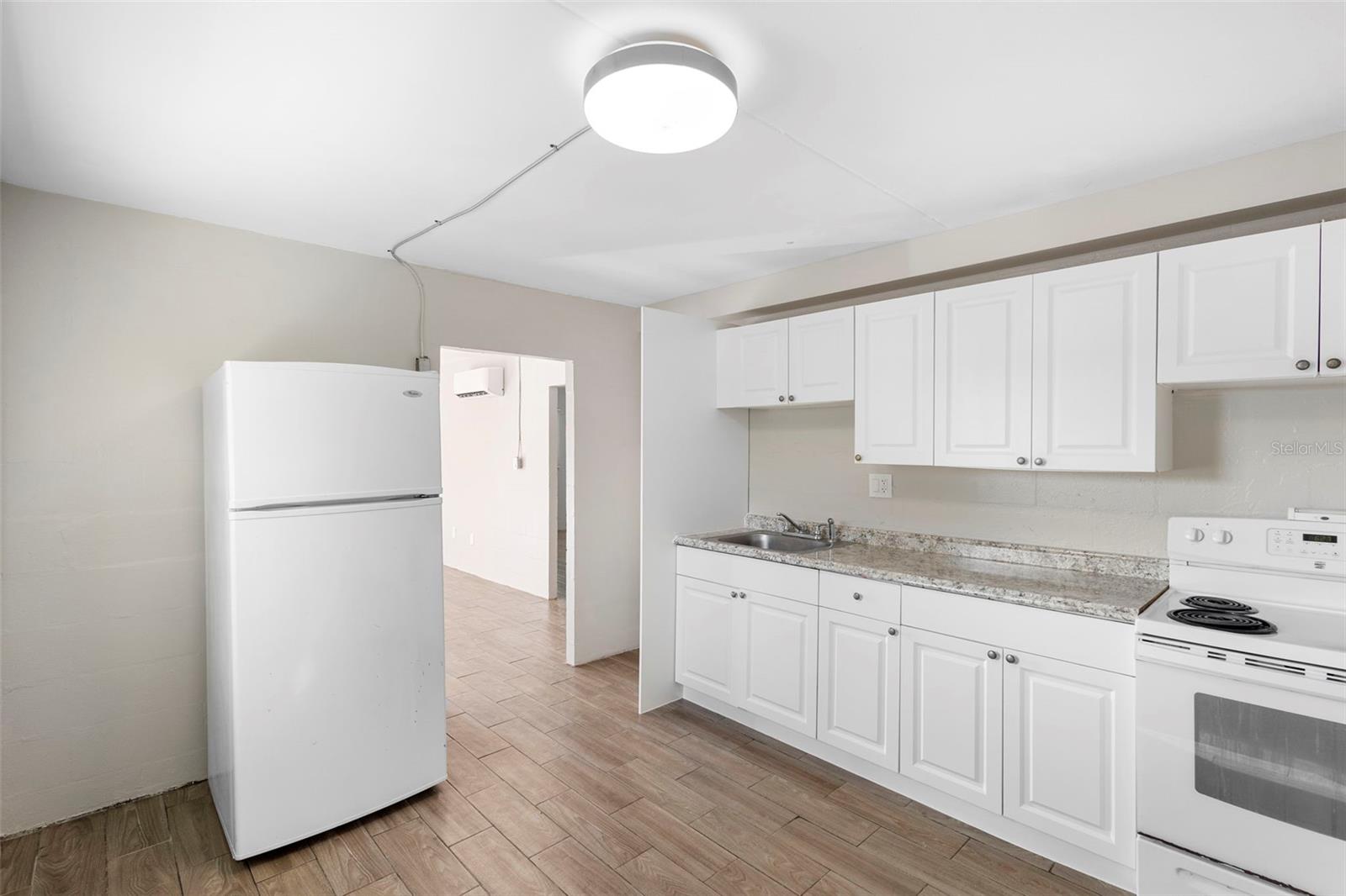 W E GORES ADD - Residential Lease