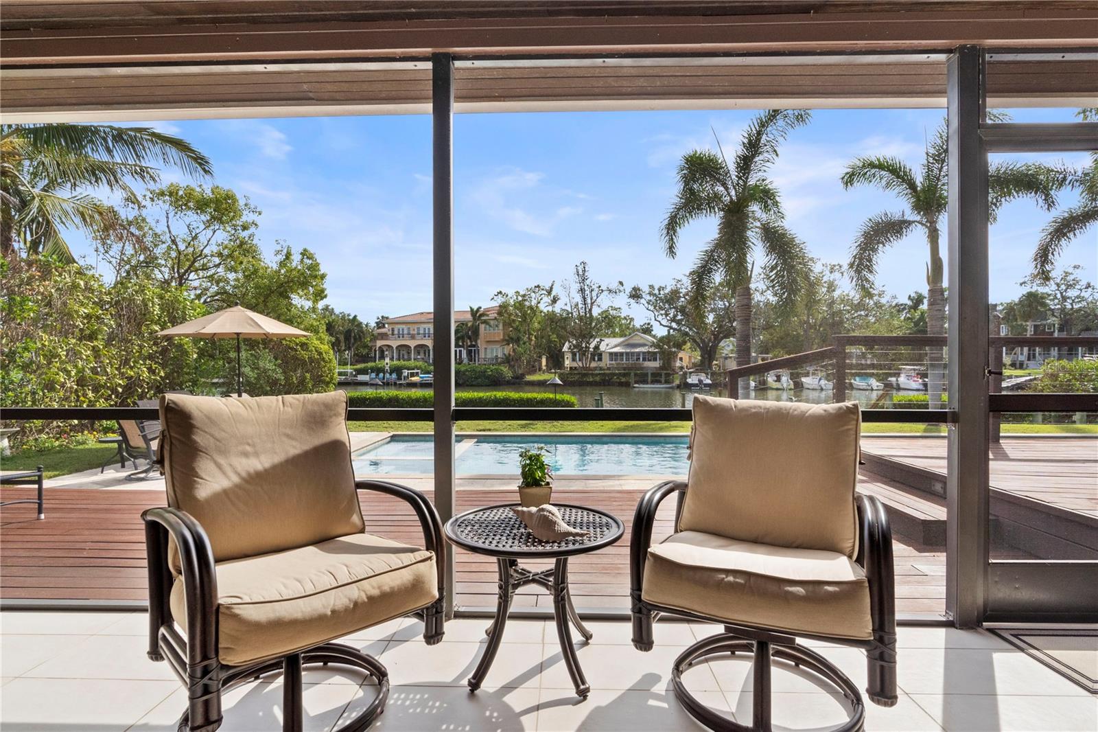 STRONGS POINT - Residential