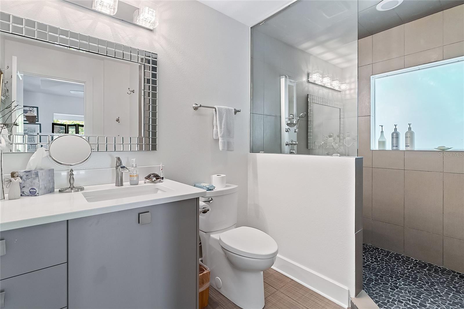 STRONGS POINT - Residential