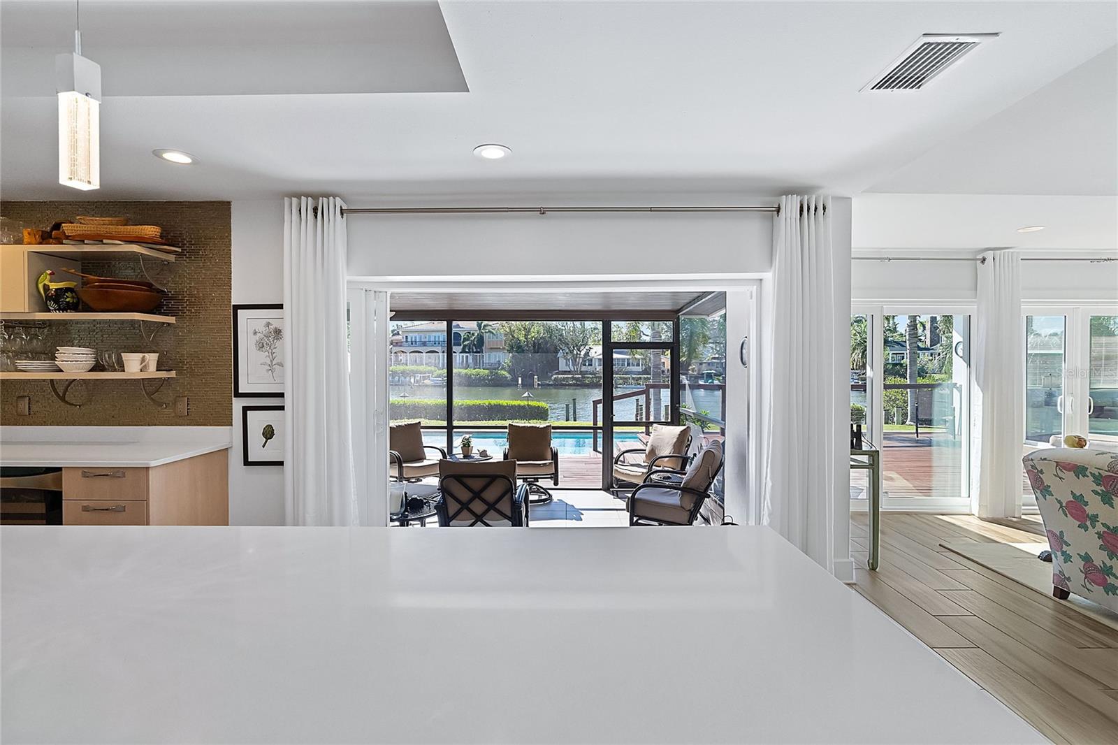 STRONGS POINT - Residential