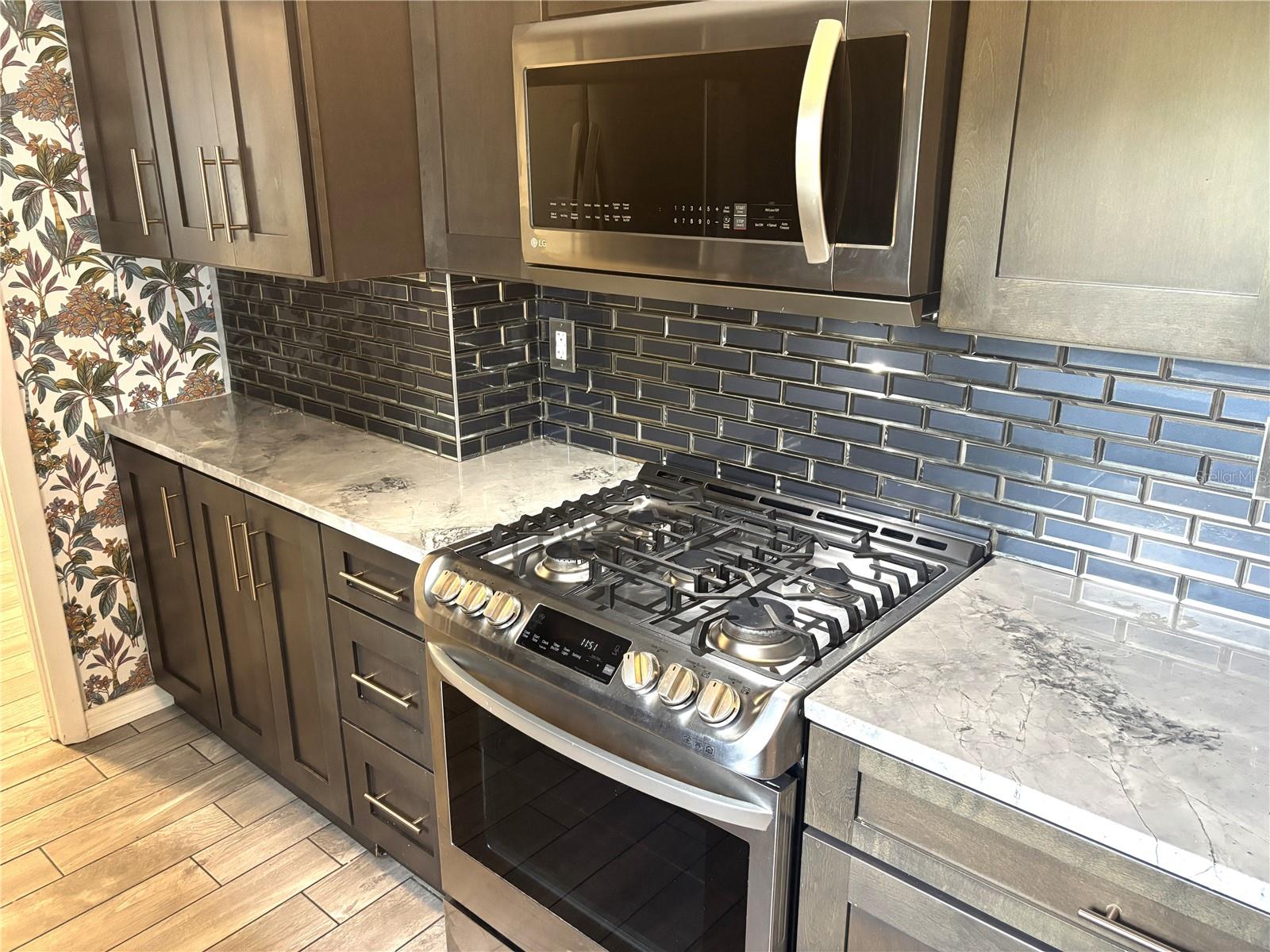 LAKE WAYMAN HEIGHTS - Residential